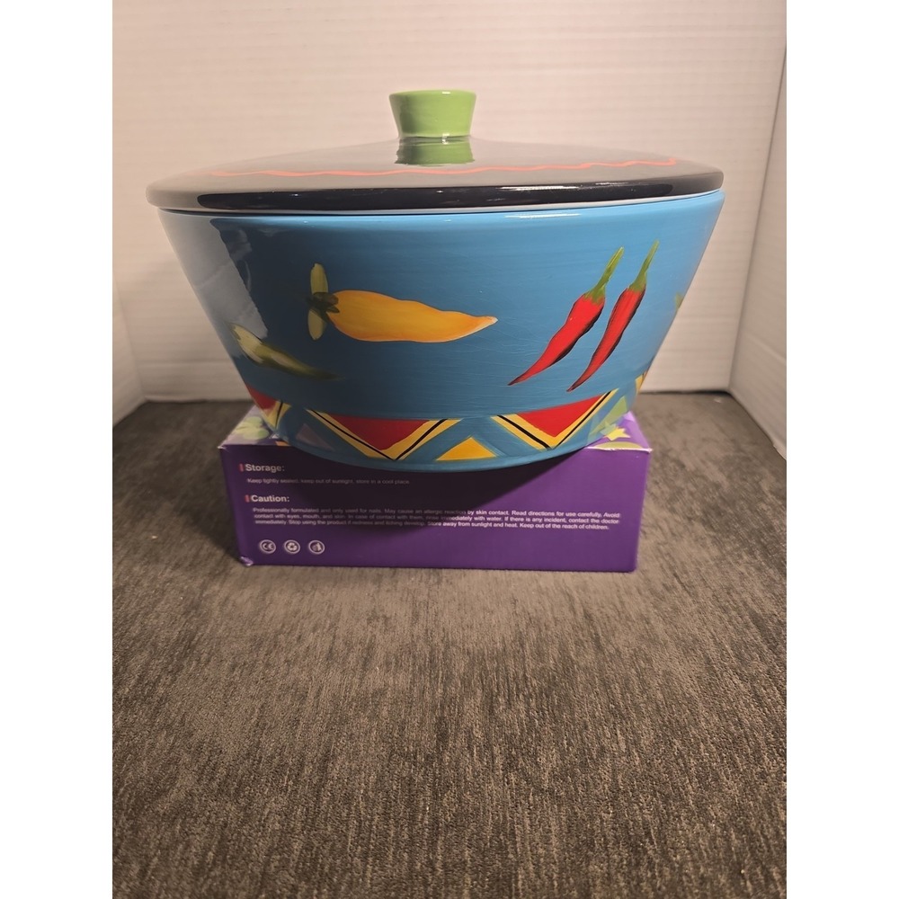 The Main Ingredients Southwestern Chili Peppers Stoneware Large Covered Serving‎